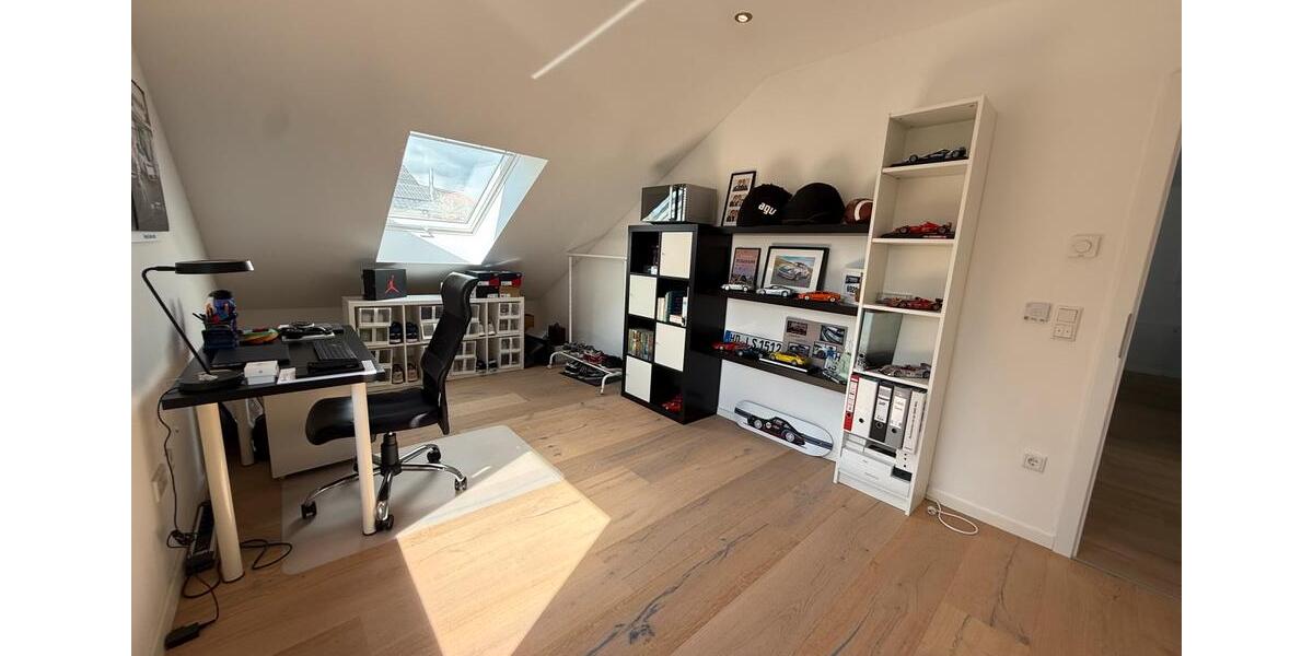 Dachgeschoßwohnung Sinsheim - 3 Zimmer, 87 m&sup2;, 417.500&euro; | Angebot:26564552