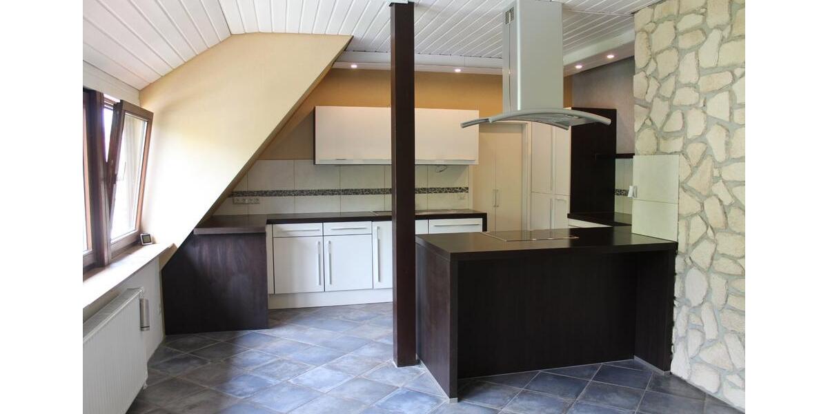 Dachgeschoßwohnung Bad Friedrichshall - 3.5 Zimmer, 107 m&sup2;, 355.000&euro; | Angebot:25729990