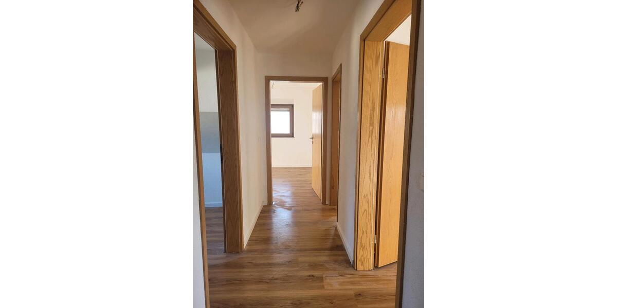 Dachgeschoßwohnung Heilbronn - 4 Zimmer, 63 m&sup2;, 1.100&euro; | Angebot:25286368