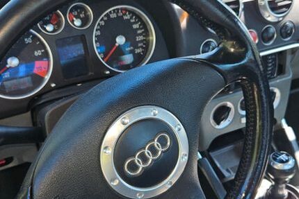 Audi TT 288.000 km 1.800 &euro; Mosbach 74821