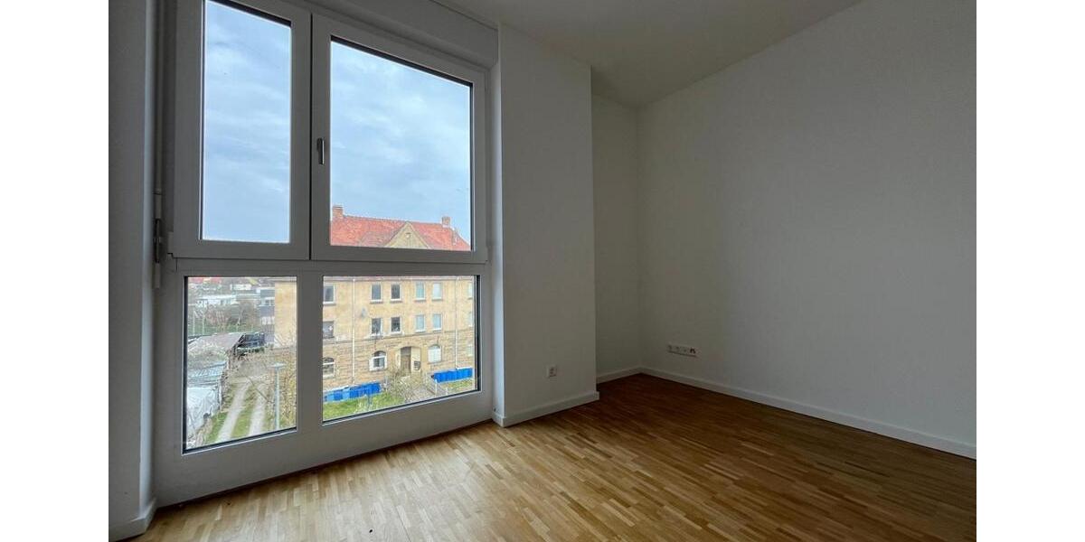 Dachgeschoßwohnung Bad Friedrichshall - 4 Zimmer, 133 m&sup2;, 1.791&euro; | Angebot:26068590