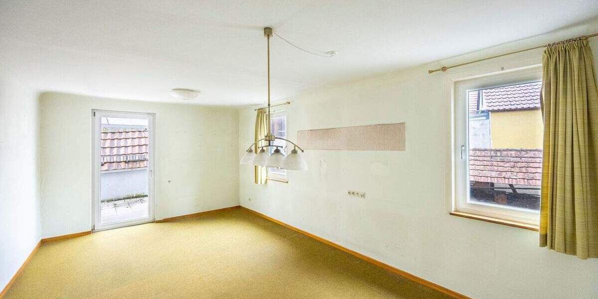 Mehrfamilienhaus, Wohnhaus Gemmrigheim - 8 Zimmer, 160 m&sup2;, 349.000&euro; | Angebot:25698004