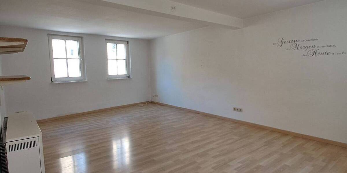 Einfamilienhaus Sinsheim Waldangelloch - 4 Zimmer, 92 m&sup2;, 225.000&euro; | Angebot:25685684