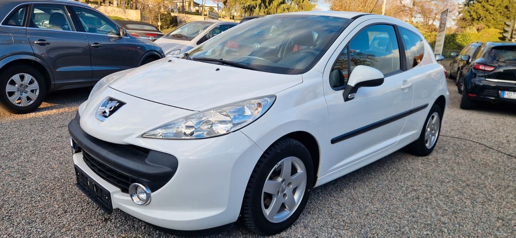 Peugeot 207 104.936 km 3.850 &euro; Sinsheim- Reihen 74889