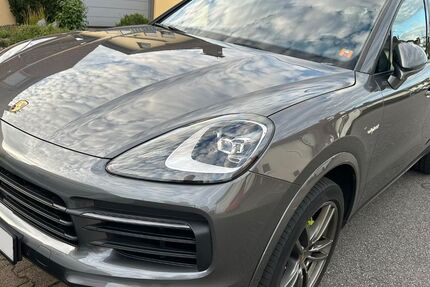Porsche Cayenne 94.500 km 59.900 &euro; Sandhausen 69207