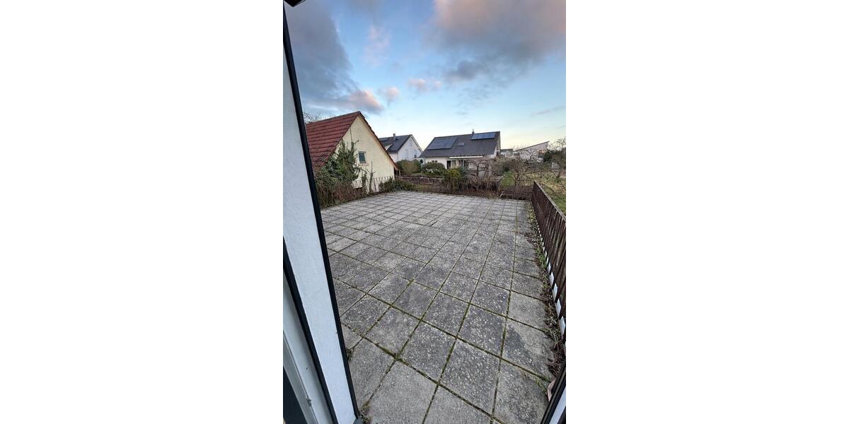 Etagenwohnung Offenau - 2.5 Zimmer, 86 m&sup2;, 1.300&euro; | Angebot:25948389