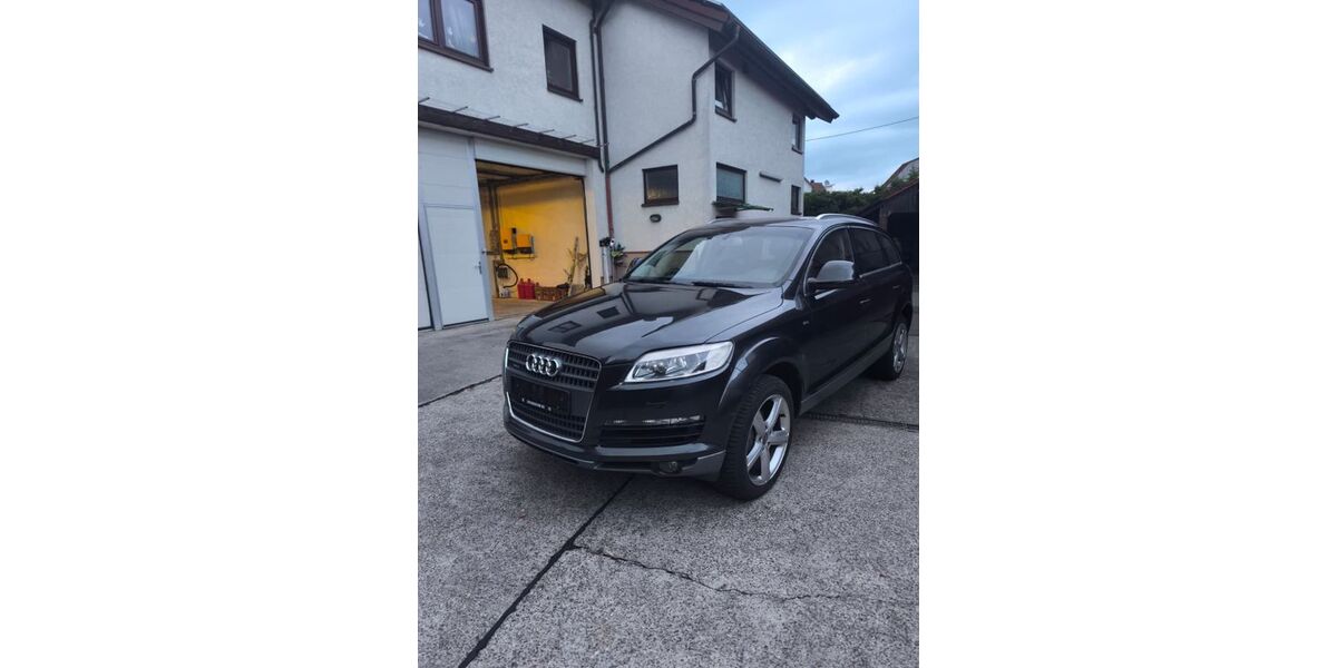 Audi Q7 305.366 km 9.900 &euro; Obrigheim 74847
