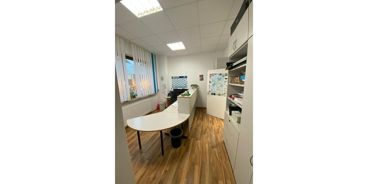 Gewerbeobjekt Ölbronn-Dürrn Dürrn - 1.735&euro; | Angebot:25943843