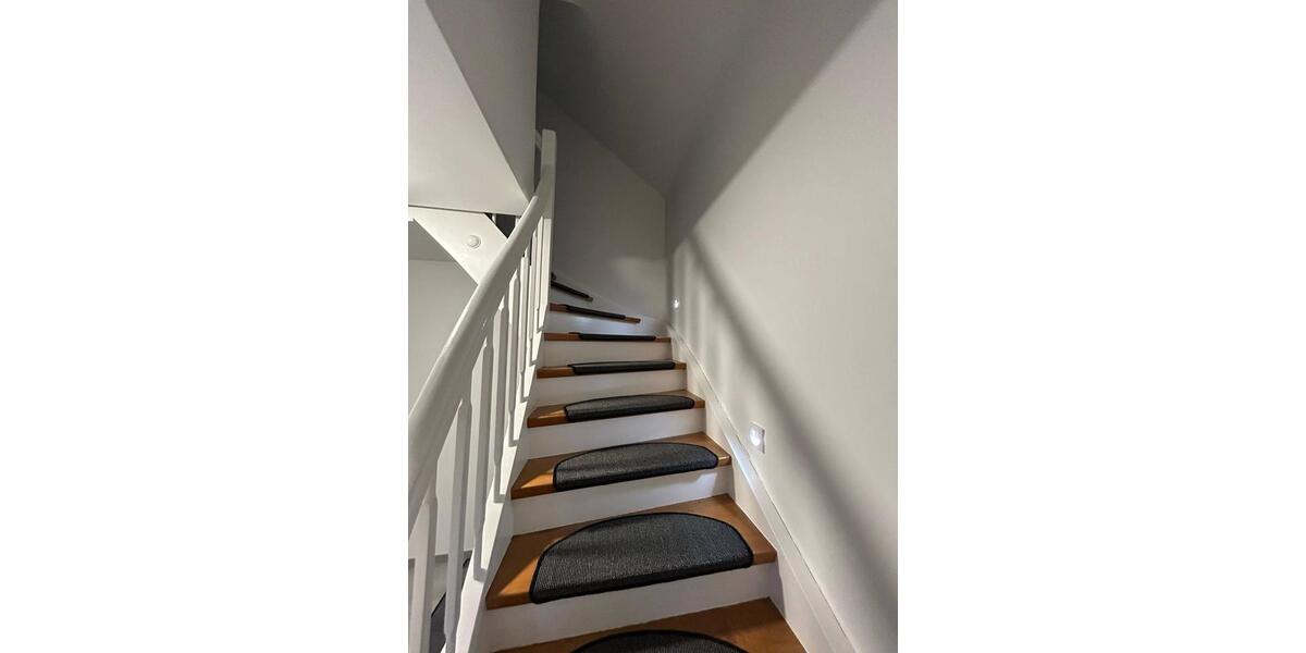 Dachgeschoßwohnung Haßmersheim - 3 Zimmer, 75 m&sup2;, 700&euro; | Angebot:25989307