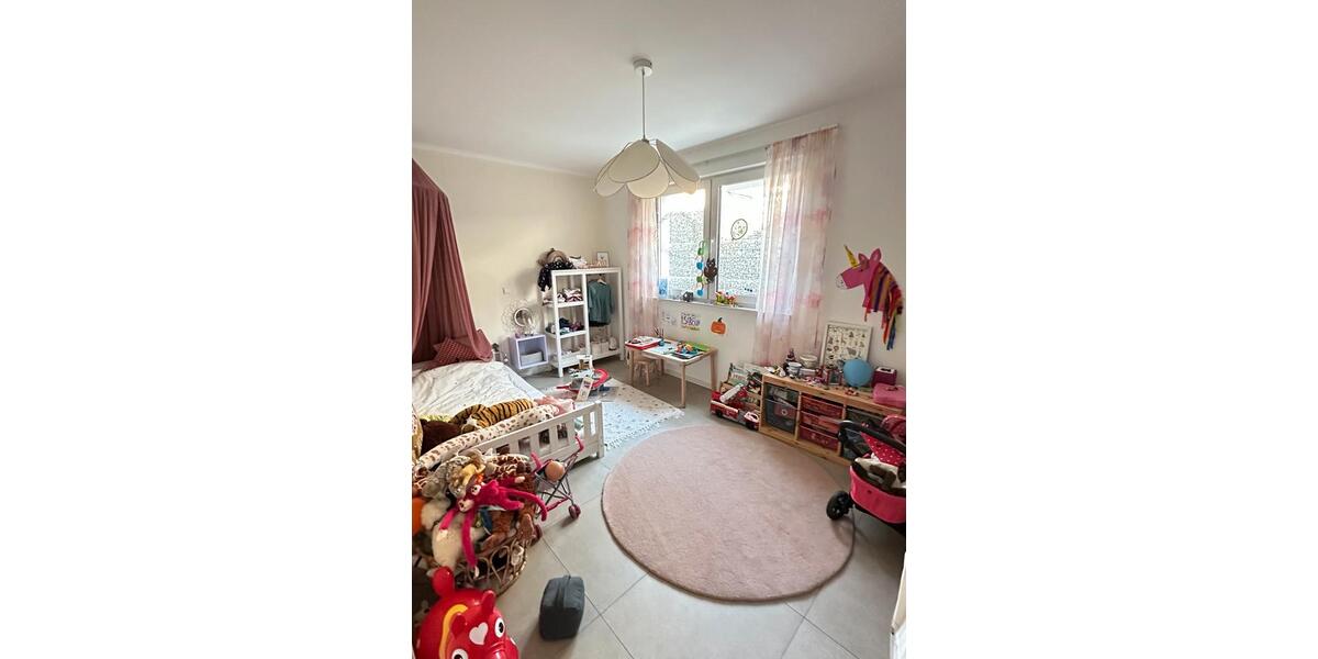 Erdgeschoßwohnung Gemmingen - 3 Zimmer, 83 m&sup2;, 1.025&euro; | Angebot:25322530