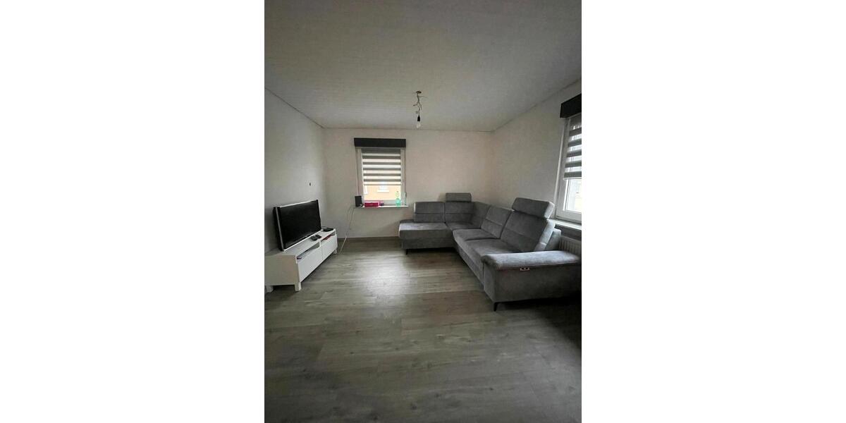 Etagenwohnung Leimen - 2 Zimmer, 135 m&sup2;, 650&euro; | Angebot:25658007