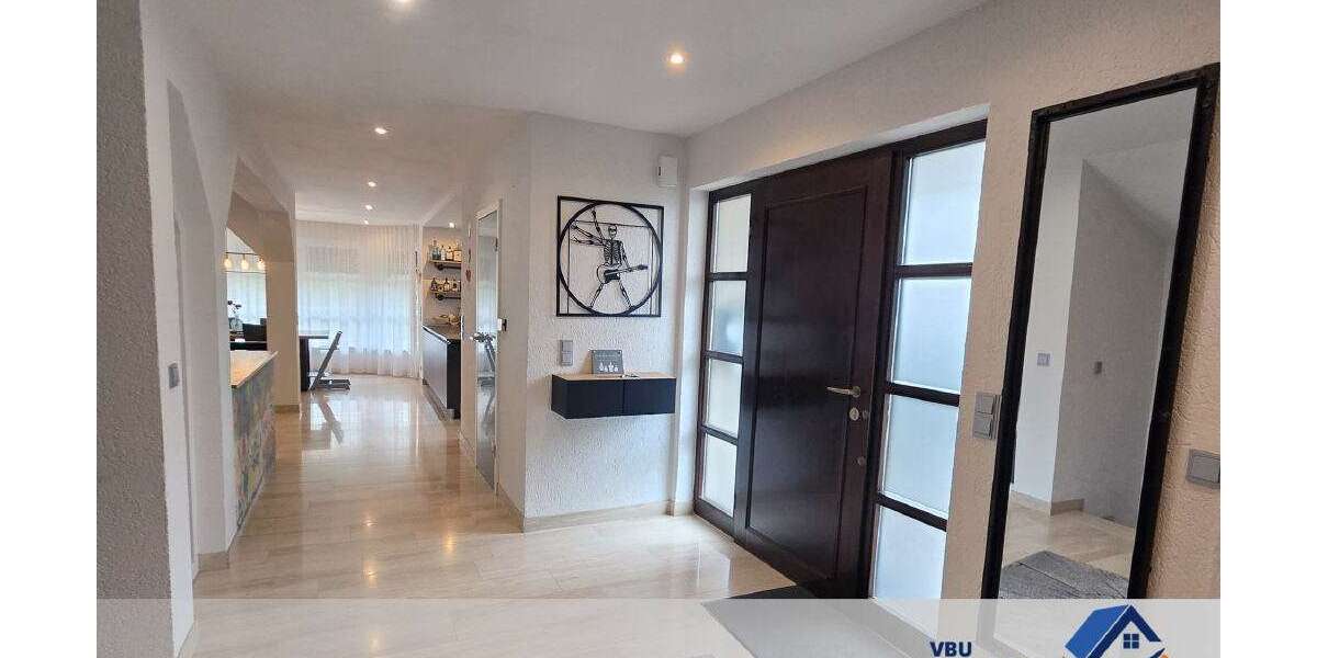 Einfamilienhaus Lauffen am Neckar - 8 Zimmer, 230 m&sup2;, 850.000&euro; | Angebot:23421311