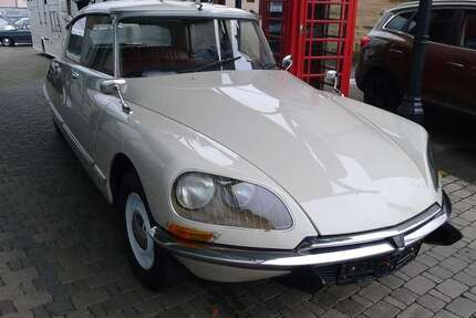 Citroen DS 124.500 km 31.900 &euro; Heilbronn 74076
