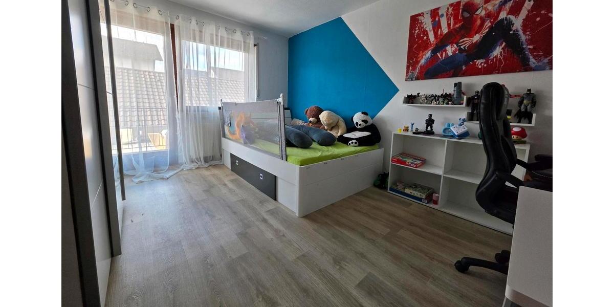 Etagenwohnung Angelbachtal - 3.5 Zimmer, 90 m&sup2;, 1.300&euro; | Angebot:25957102