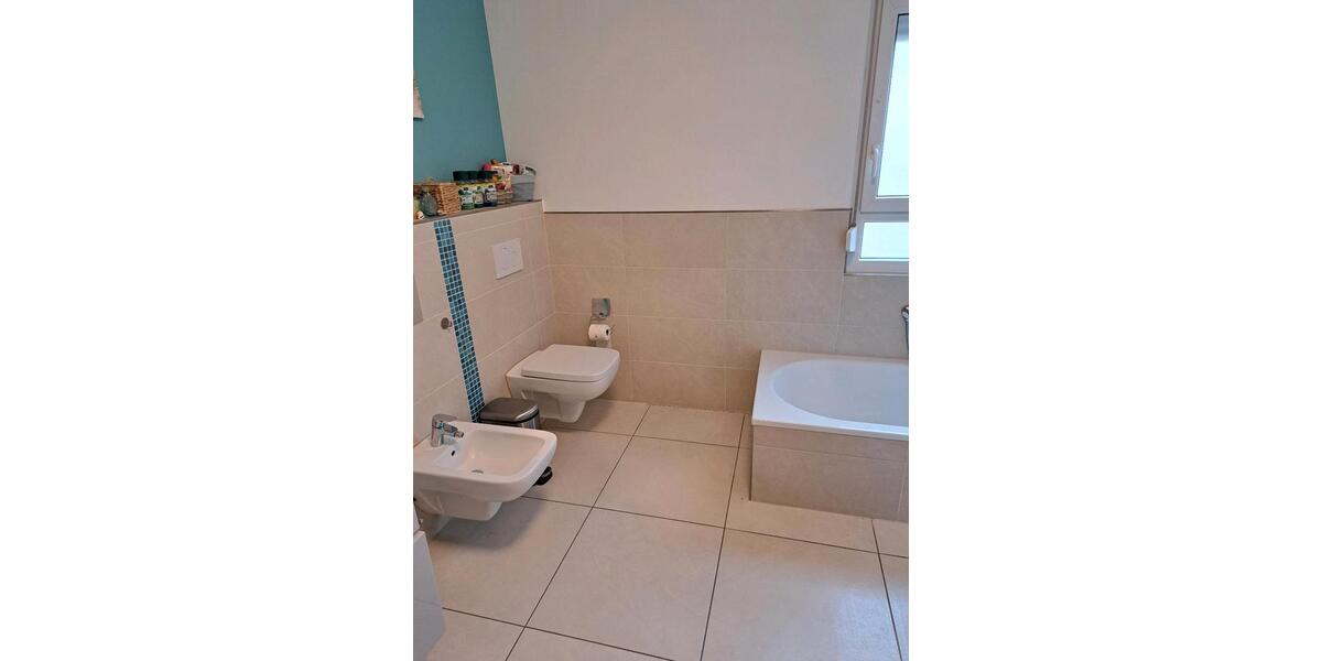 Etagenwohnung Leimen - 2 Zimmer, 135 m&sup2;, 650&euro; | Angebot:25658007