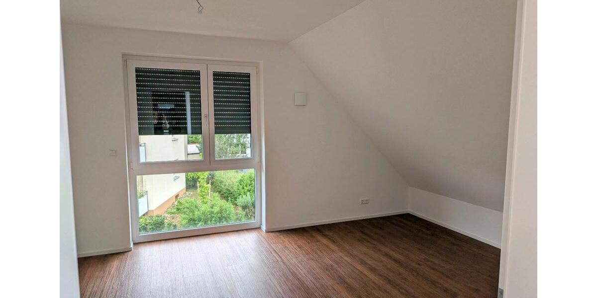 Dachgeschoßwohnung Heilbronn Kernstadt - 3 Zimmer, 1.700&euro; | Angebot:23635292