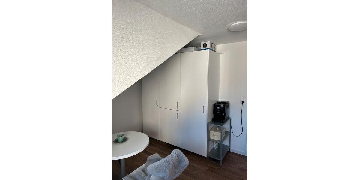 Dachgeschoßwohnung Wiesloch - 3 Zimmer, 70 m&sup2;, 814&euro; | Angebot:25312639