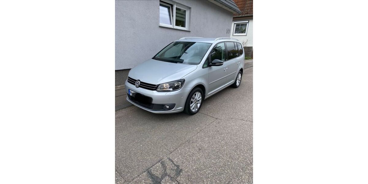 VW Touran 97.600 km 10.600 &euro; Nordheim 74226