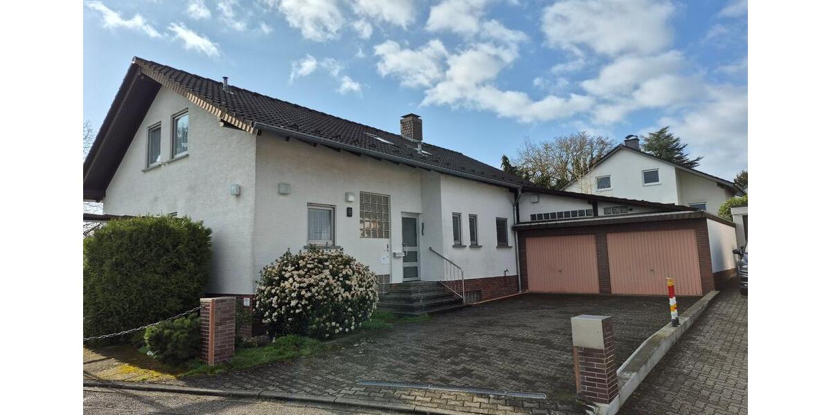 Einfamilienhaus Walzbachtal - 9 Zimmer, 285 m&sup2;, 600.000&euro; | Angebot:26039472
