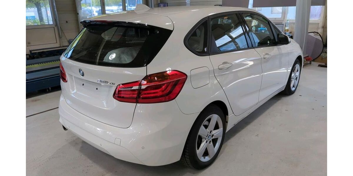 BMW 225 32.356 km 19.991 &euro; Walldorf 69190