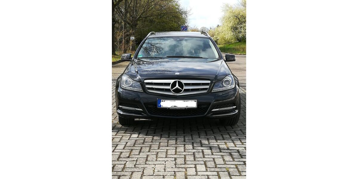 Mercedes-Benz C 350 158.900 km 14.700 &euro; Forst 76694