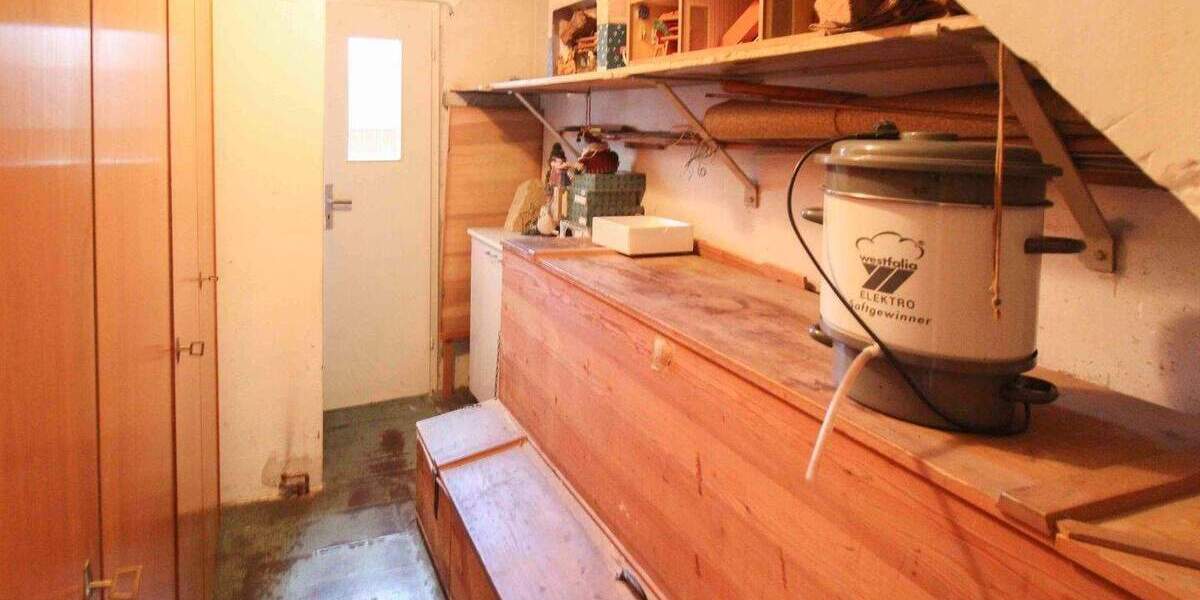 Einfamilienhaus Güglingen - 6 Zimmer, 149 m&sup2;, 299.000&euro; | Angebot:25749592