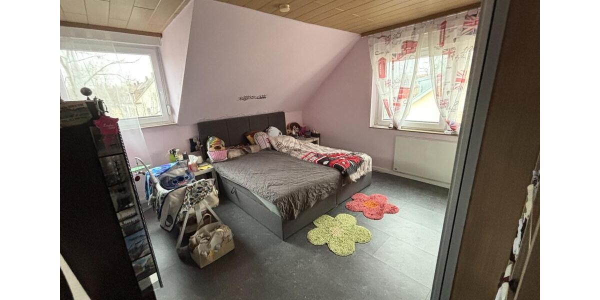 Dachgeschoßwohnung Heilbronn Kernstadt - 3 Zimmer, 80 m&sup2;, 1.100&euro; | Angebot:25268981