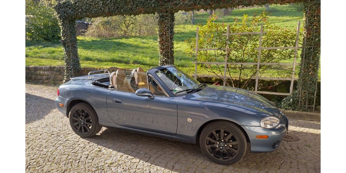 Mazda MX-5 98.320 km 6.500 &euro; Bietigheim-Bissingen 74321