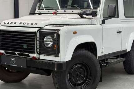 Land Rover Defender 161.150 km 34.880 &euro; Sinsheim 74889