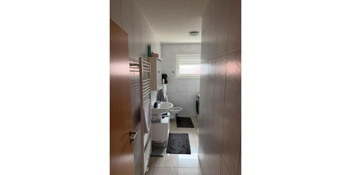 Etagenwohnung Kirchardt - 3 Zimmer, 85 m&sup2;, 800&euro; | Angebot:25404797