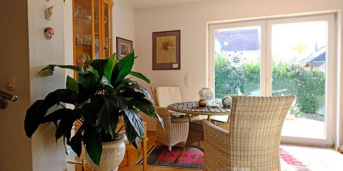 Doppelhaushälfte Forst - 4 Zimmer, 102 m&sup2;, 450.000&euro; | Angebot:25999756