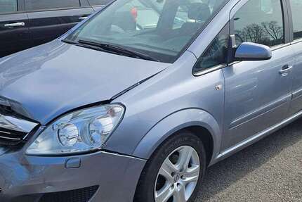 Opel Zafira 173.000 km 1.950 &euro; Niefern 75223