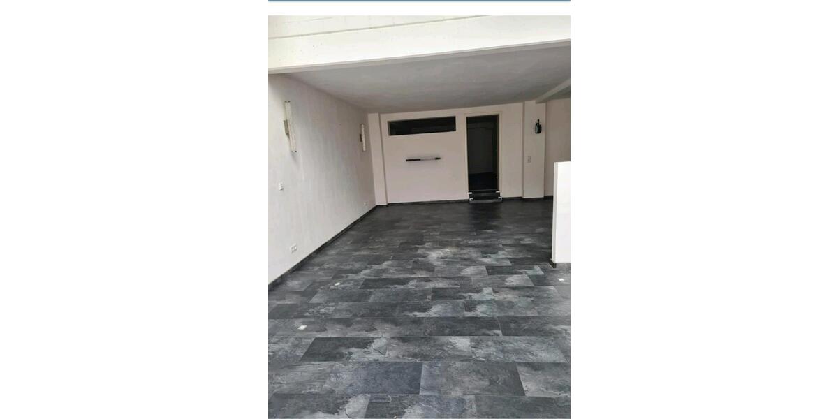 Erdgeschoßwohnung Eppingen - 3 Zimmer, 135 m&sup2;, 220.000&euro; | Angebot:25446661