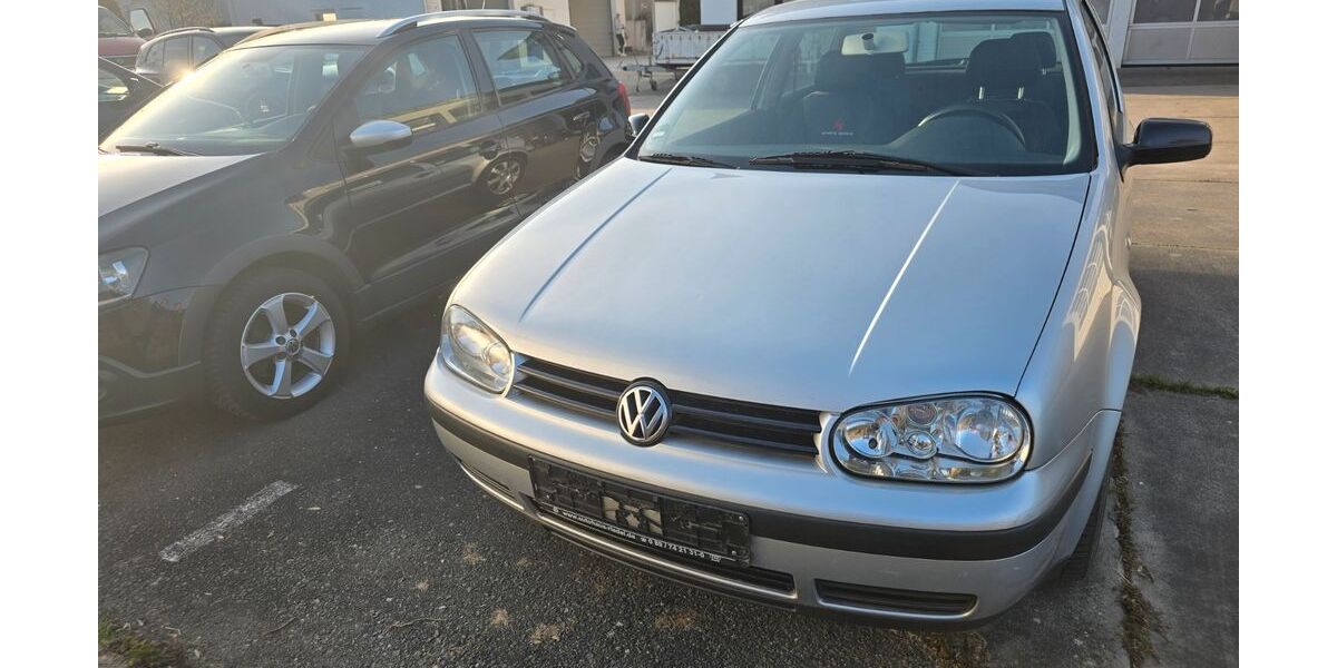 VW Golf 187.000 km 1.850 &euro; OEDHEIM 74229