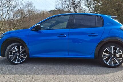 Peugeot 208 41.000 km 19.300 &euro; Vaihingen Enz 71665