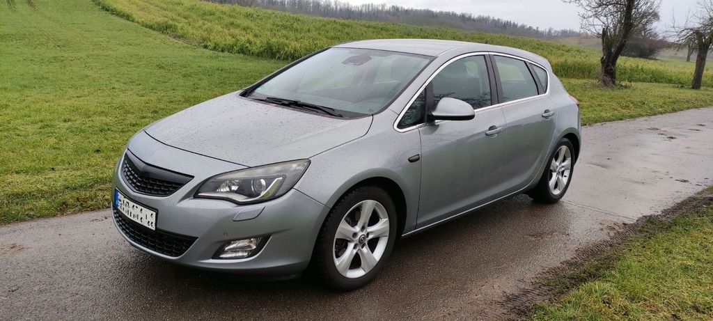 Opel Astra 129.700 km 9.700 &euro; Heilbronn 74080