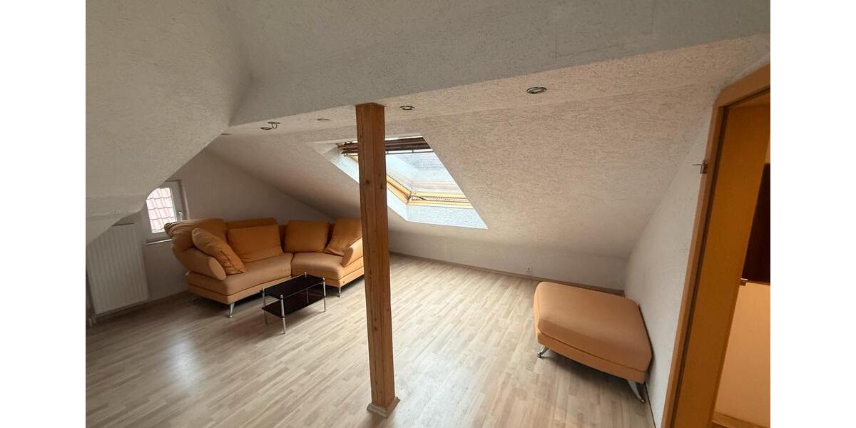 Dachgeschoßwohnung Sternenfels - 2 Zimmer, 68 m&sup2;, 550&euro; | Angebot:26569610