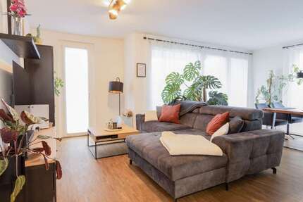 Wohnung Weinsberg - 3 Zimmer, 83 m&sup2;, 1.100&euro; | Angebot:25756530