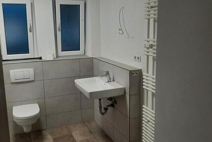 Wohnung Eppingen - 3 Zimmer, 83 m&sup2;, 875&euro; | Angebot:27593036