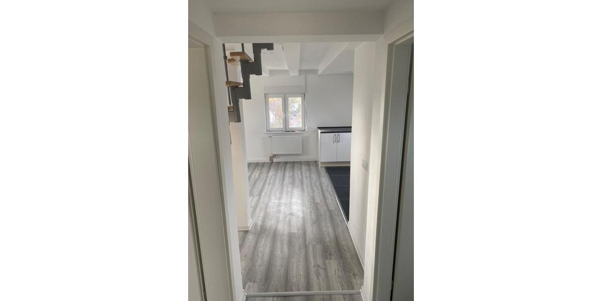 Dachgeschoßwohnung Ötisheim - 2.5 Zimmer, 50 m&sup2;, 1.050&euro; | Angebot:24846736