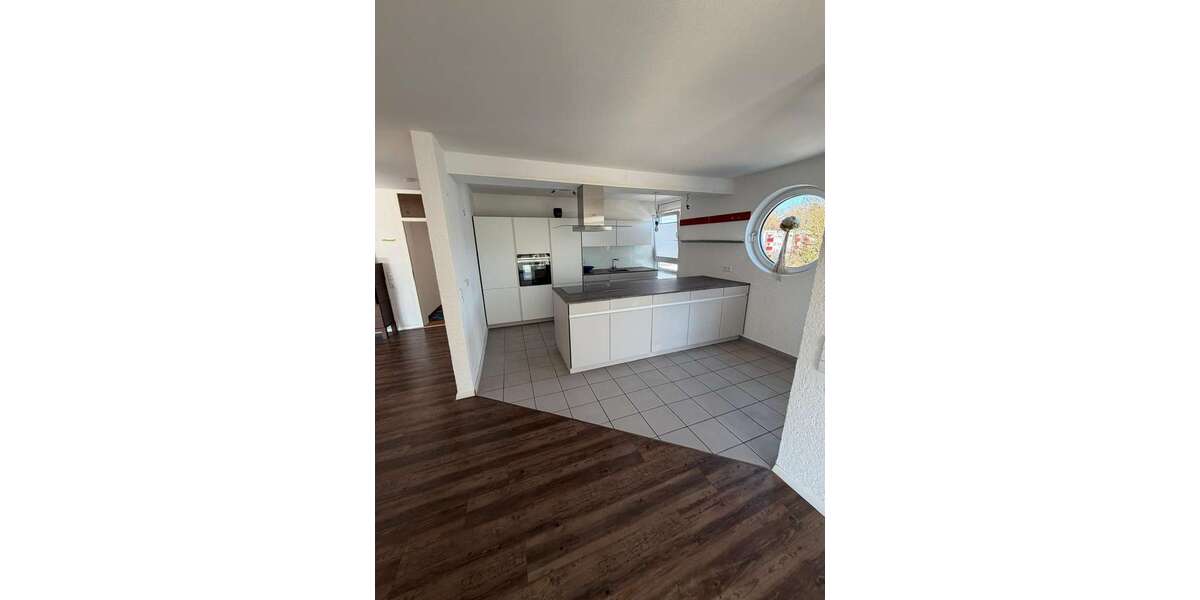 Etagenwohnung Bietigheim-Bissingen Bissingen - 4 Zimmer, 147 m&sup2;, 1.900&euro; | Angebot:25401268
