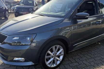 Skoda Fabia 92.634 km 10.490 &euro; Bruchsal 76646