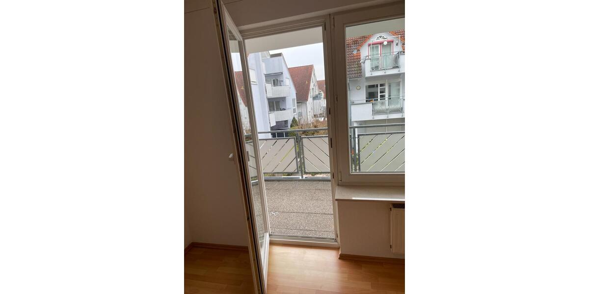 Etagenwohnung Sachsenheim - 2.5 Zimmer, 64 m&sup2;, 255.000&euro; | Angebot:24786865
