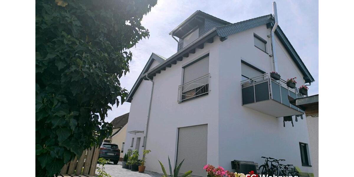 Dachgeschoßwohnung Sandhausen - 3 Zimmer, 83 m&sup2;, 1.300&euro; | Angebot:25350410