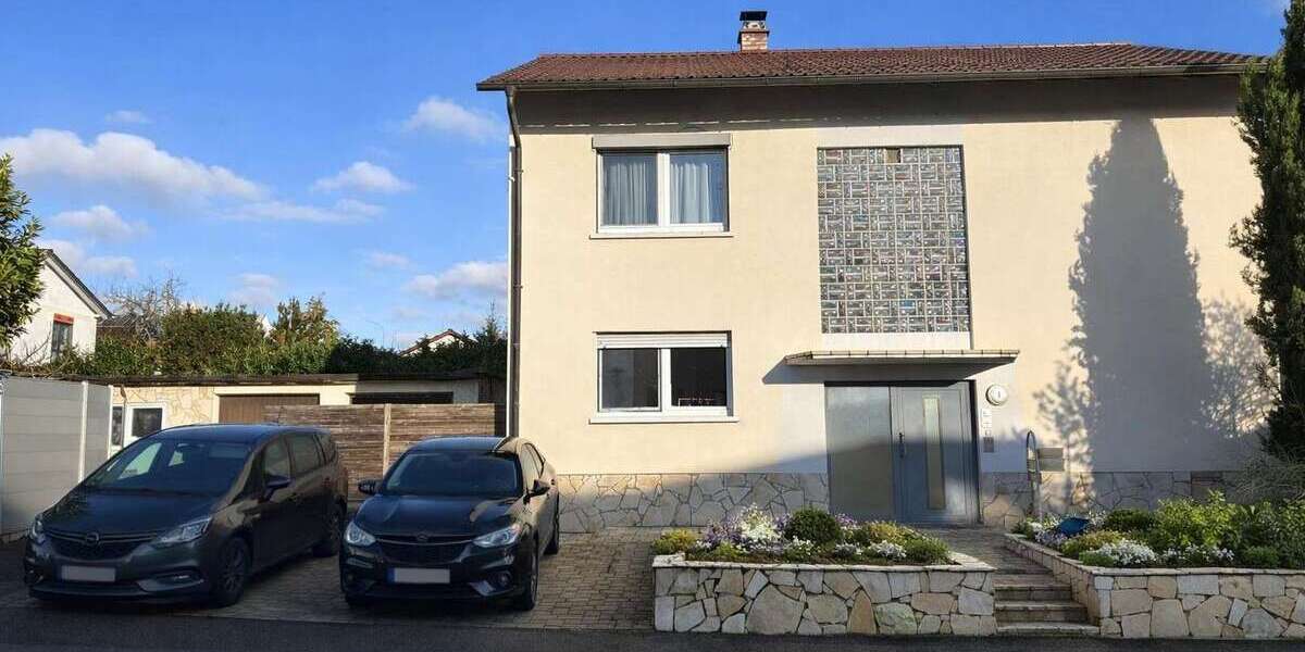 Etagenwohnung Östringen - 4 Zimmer, 87 m&sup2;, 319.000&euro; | Angebot:25126004