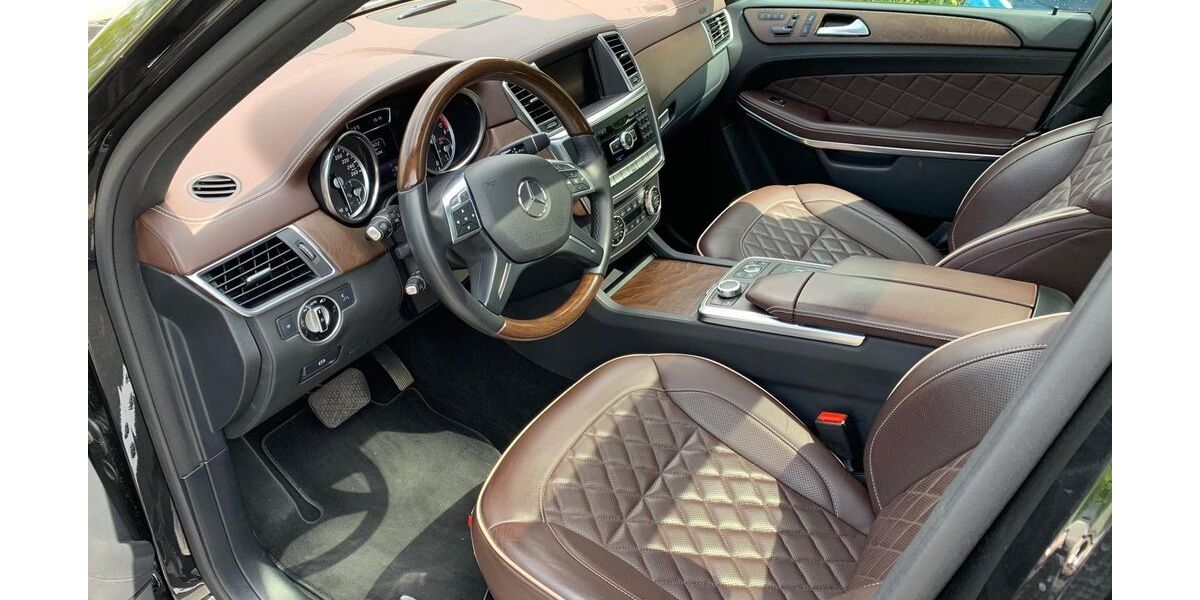 Mercedes-Benz GLS 350 250.000 km 29.600 &euro; Königsbach-Stein 75203