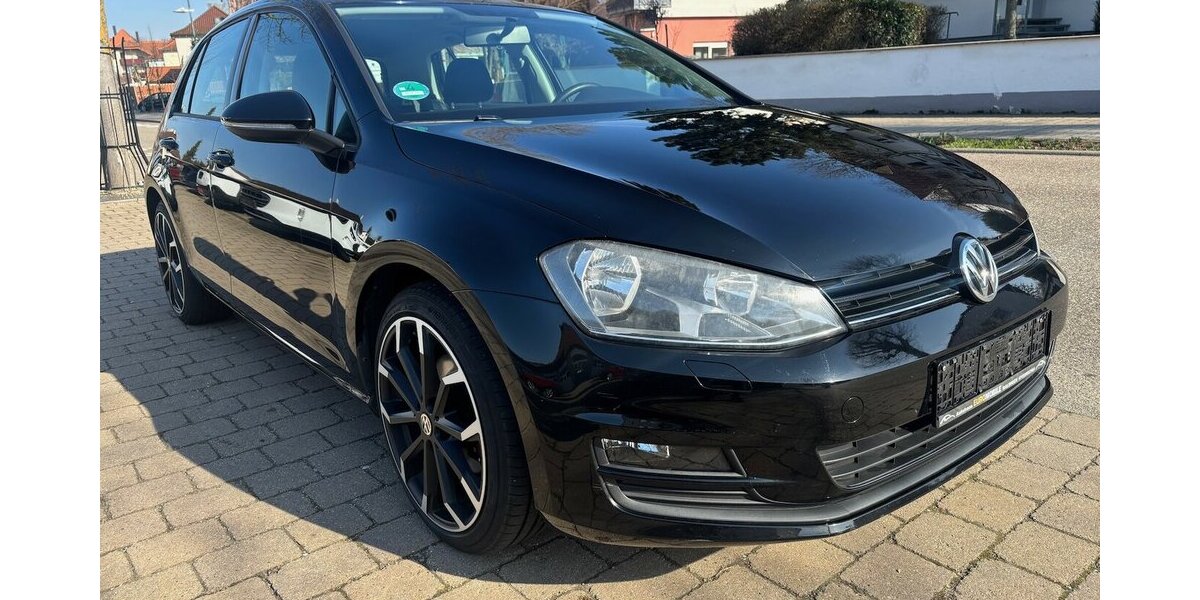 VW Golf VII Trendline BMT 142.000 km 6.990 &euro; Neckarsulm 74172