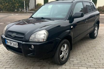 Hyundai TUCSON 164.000 km 3.650 &euro; Bad Wimpfen 74206