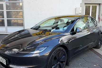 Tesla Model 3 50.000 km 40.979 &euro; Aglasterhausen 74858