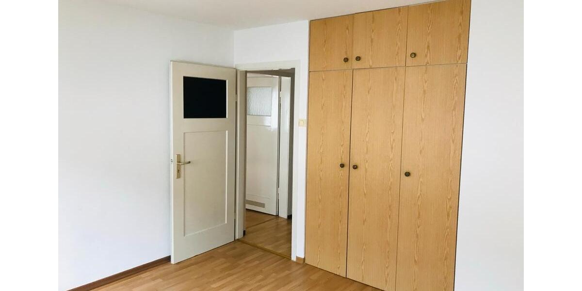 Etagenwohnung Heilbronn - 3 Zimmer, 75 m&sup2;, 875&euro; | Angebot:25660093
